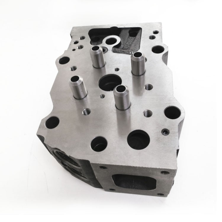 3634259 3639984 3640320 3646323 3081064 Cylinder Head Cummins K19 K38 Machinery Diesel Engine Parts