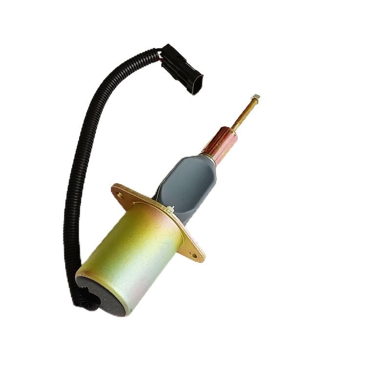 3932545 Fuel Pump Solenoid Valve 12V Dongfeng Truck Cummins 6C8.3 Diesel Engine Fuel Solenoid Valve